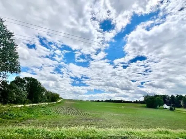 78XX 75th St NW, Pine Island, MN 55963