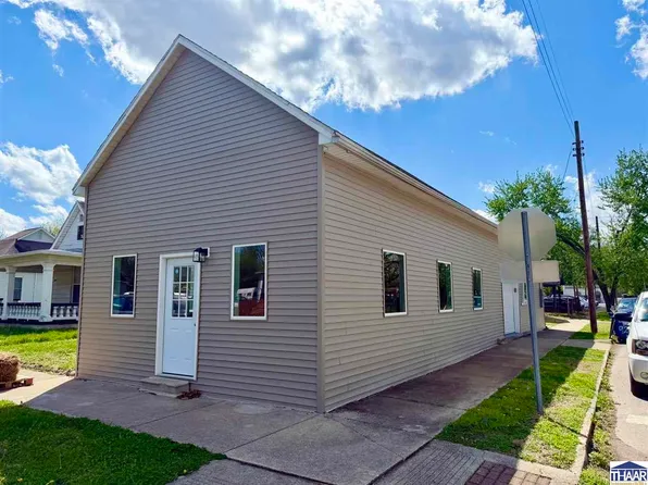 1240 N 4th St, Terre Haute, IN 47807