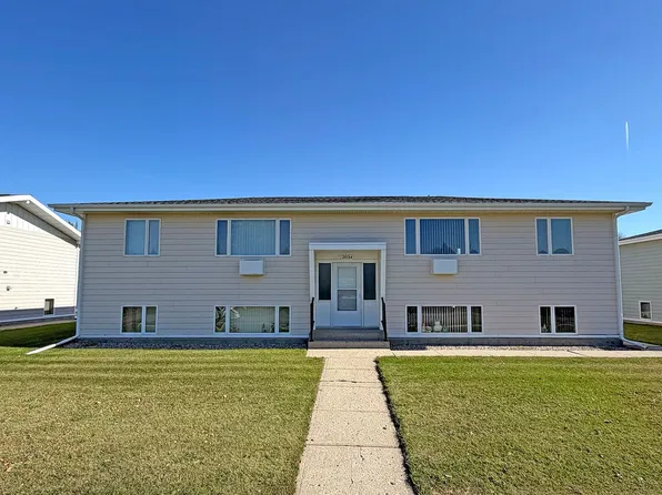 Cozy 4-Plex's Located on Minot's North Hill! 2028-2048 5th Street NW