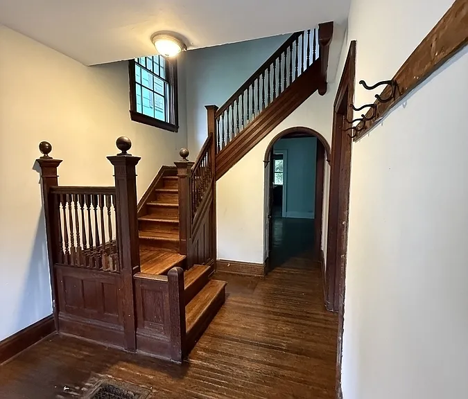 267 Hoyt St #1 — Photo 2