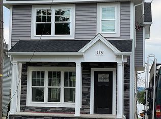 558 Jefferson St, Carlstadt, NJ 07072