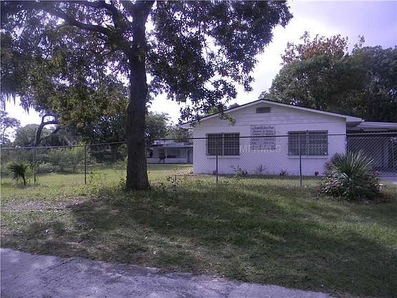 4th image of 1775 40th St S