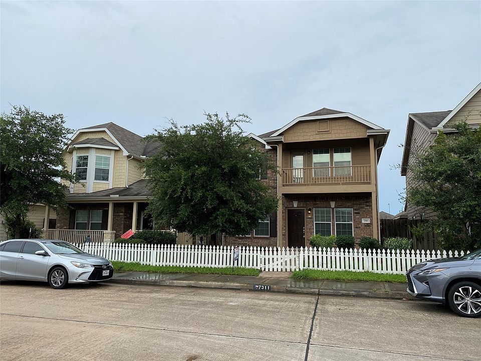 1st image of 7311 Golden Star Dr