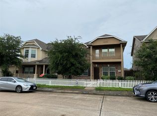 7311 Golden Star Dr, Houston, TX 77083