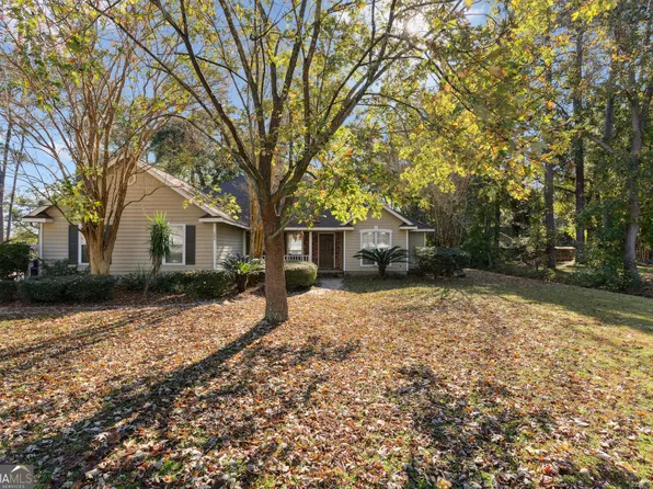 106 Buntin St, Woodbine, GA 31569