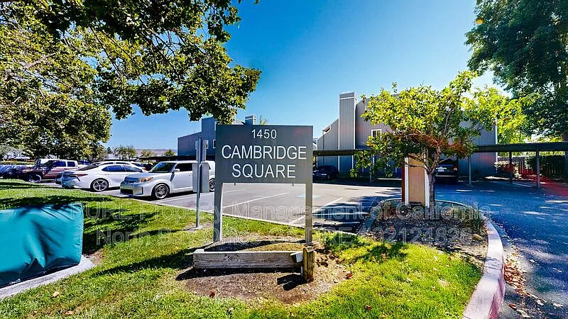 1450 E Cotati Ave #20