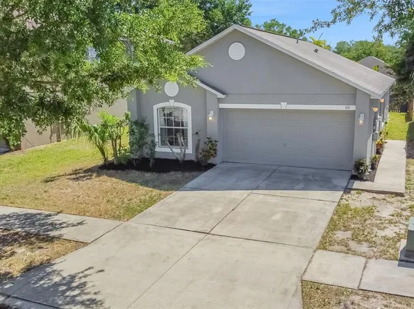 910 Brenton Leaf Dr, Ruskin, FL 33570