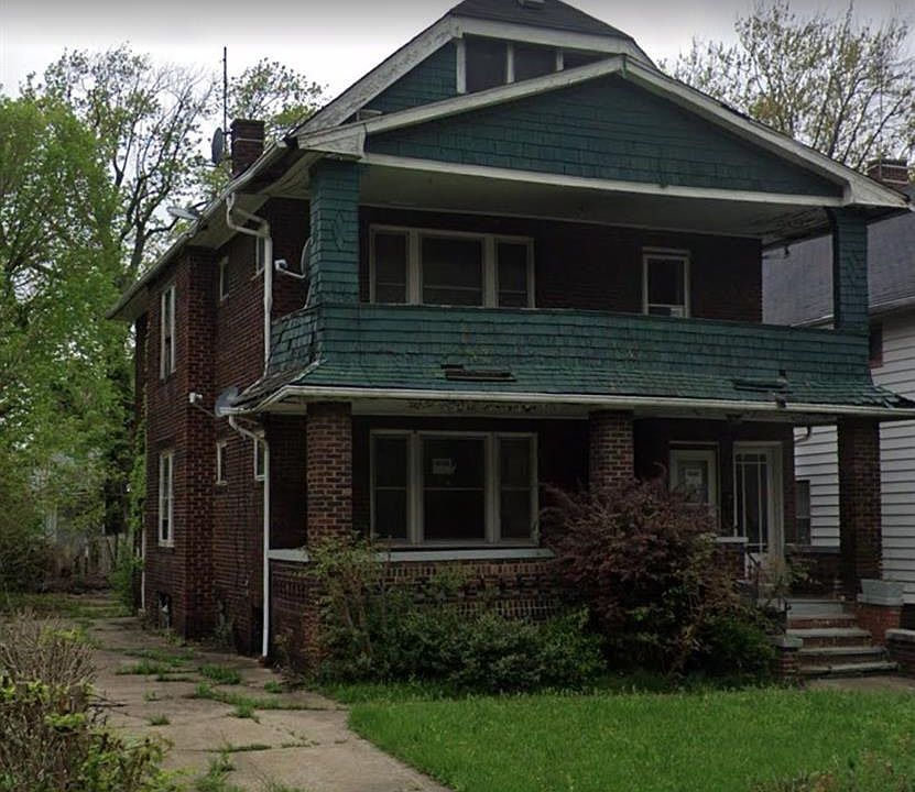 1st image of 3304 E 118th St #2