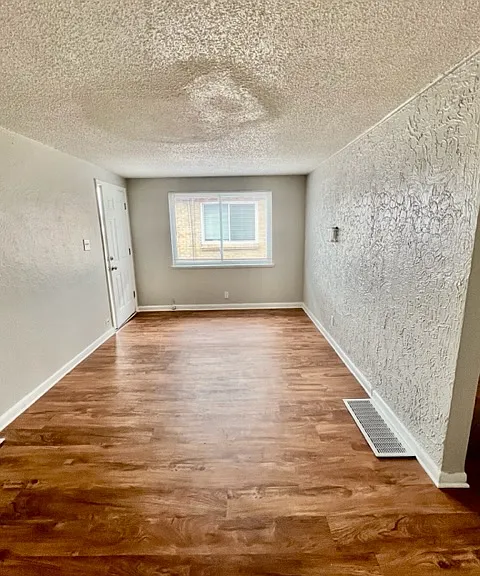 Stanley Flats II — Photo 15