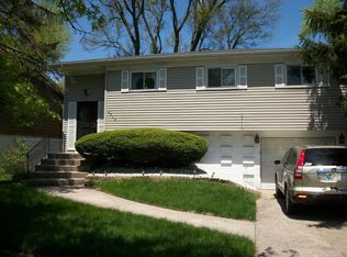 4716 E 6th Ave, Gary, IN 46403
