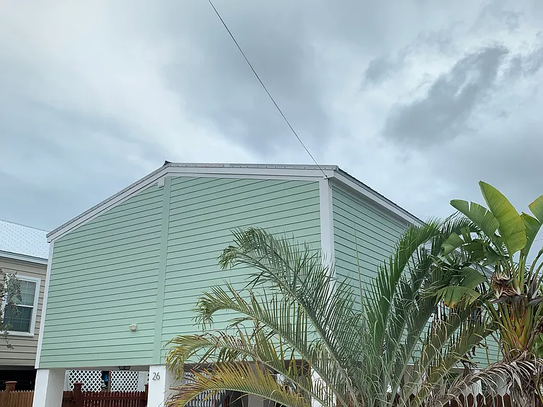 26 Palm Dr — Photo 2