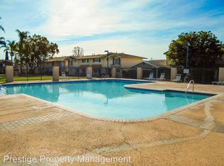 17284 Nisson Rd APT A, Tustin, CA 92780