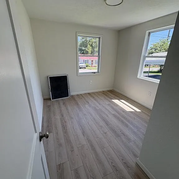 307 Kensi Dr — Photo 9