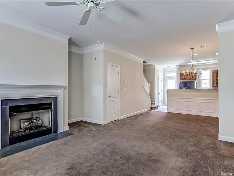 173 Singleton Rd — Photo 3