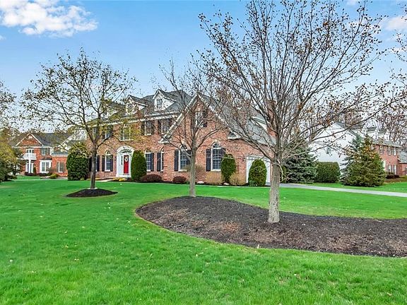 2nd image of 8430 Avonside Ct