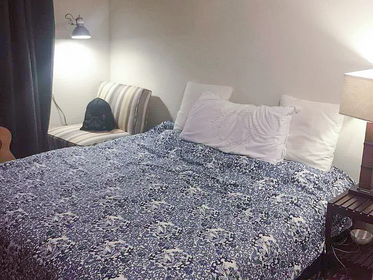 bedroom #1