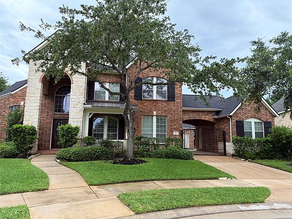 2nd image of 4514 Village Forest Dr