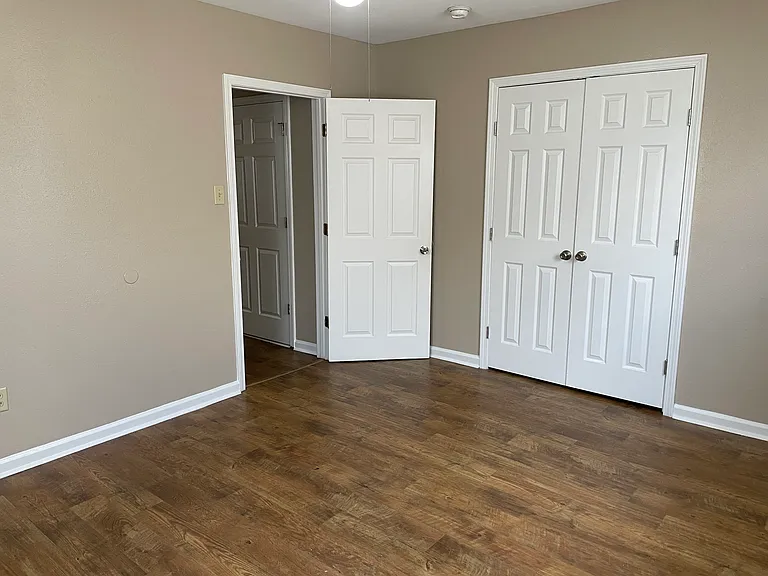 2226 Stafford St — Photo 17