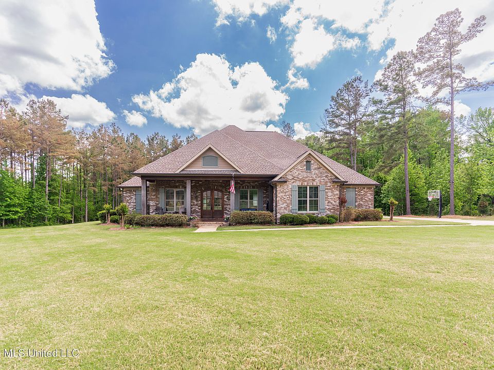 1st image of 517 Viewpointe Way