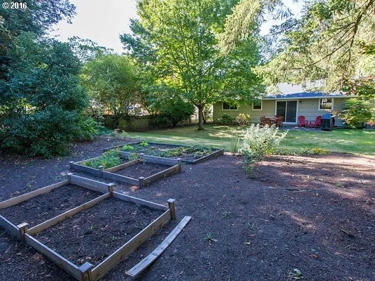 2520 SW Edgemoor Ave — Photo 22
