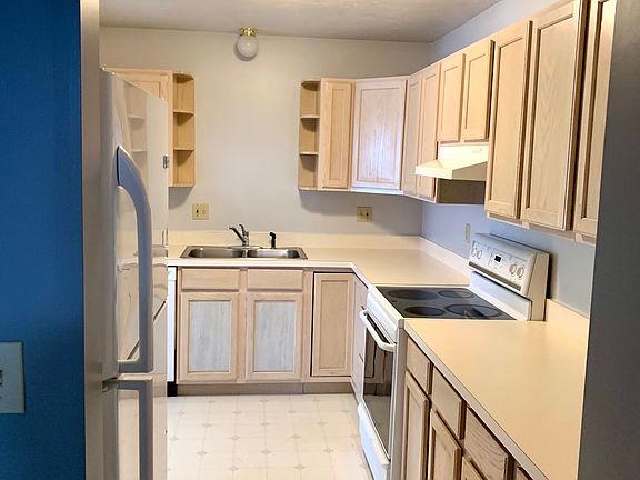 626 Eichelberger Street - Kitchen