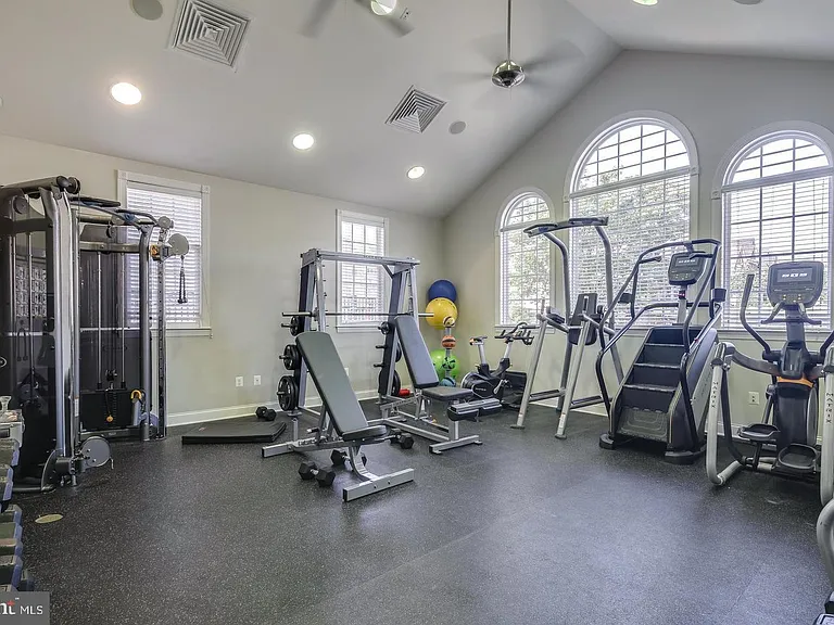 2123 Split Creek Ln — Photo 34