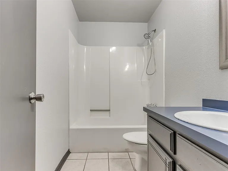 624 Welston Cir #628 — Photo 12