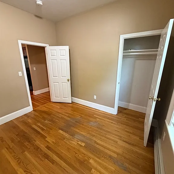 32 Warren St #1 — Photo 8