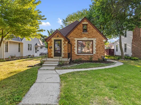3720 N 56th STREET, Milwaukee, WI 53216