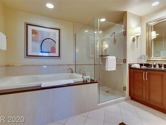3rd image of 135 Harmon Ave #2718