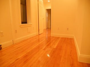 221 W 15th St APT 2RW, New York, NY 10011