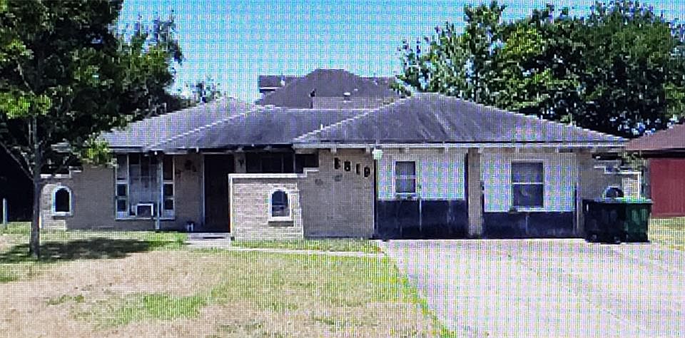 1st image of 8819 Glenhouse Dr