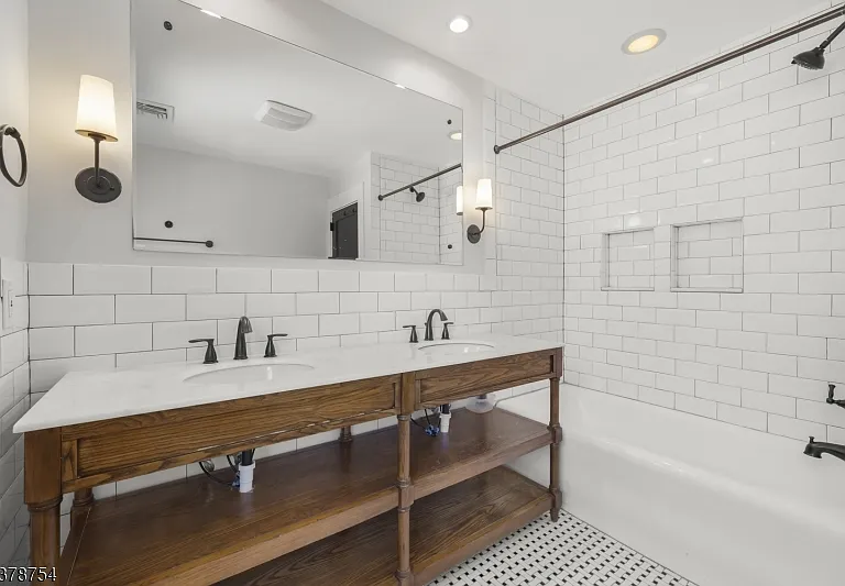 34 Parkview Dr — Photo 9
