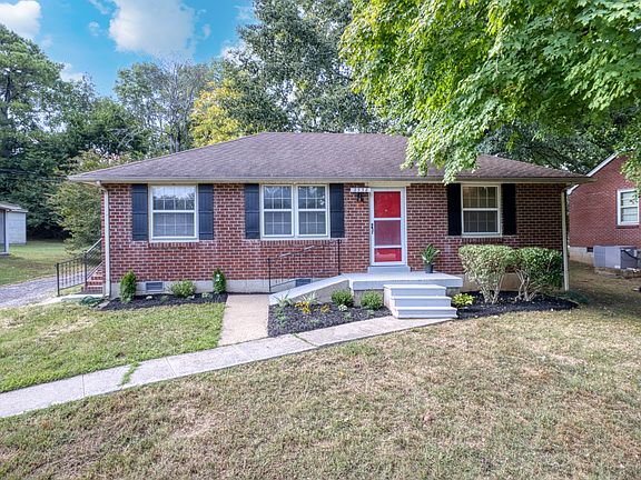 4th image of 2538 Woodberry Dr