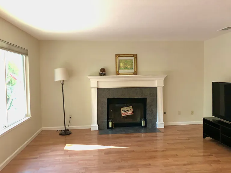 3506 Lantern Ct — Photo 7