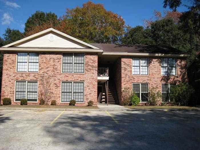 3 bed/1 bath