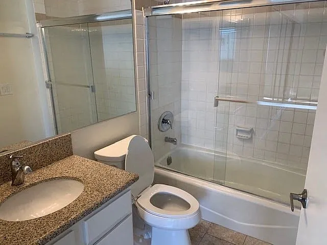 Midvale Towers — Photo 101
