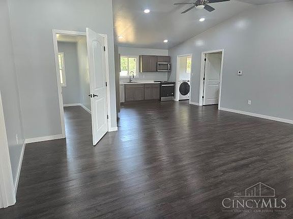 3rd image of 11632 Highland Hills Dr