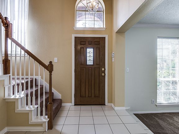 5th image of 3108 Delaford Dr