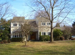 9 Forge Dr, Malvern, PA 19355