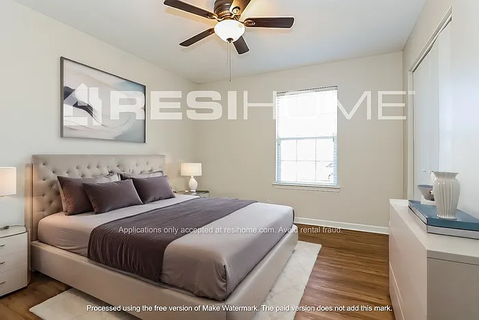 1221 Akins Ridge Dr — Photo 10