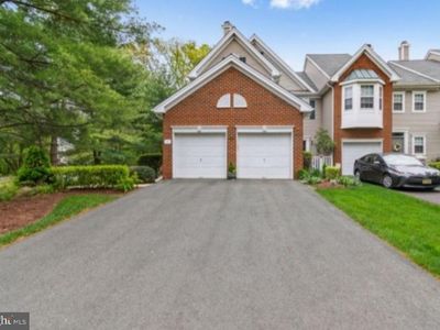 1 Voorhees Ct, Pennington, NJ, 08534