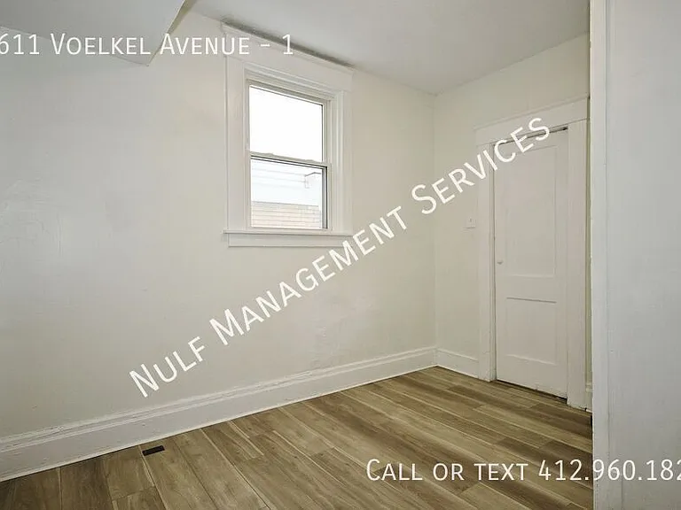 2611 Voelkel Ave #1 — Photo 9