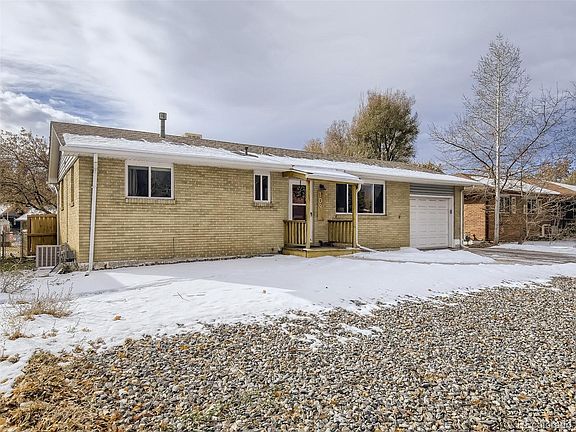 2nd image of 109 17th Ave