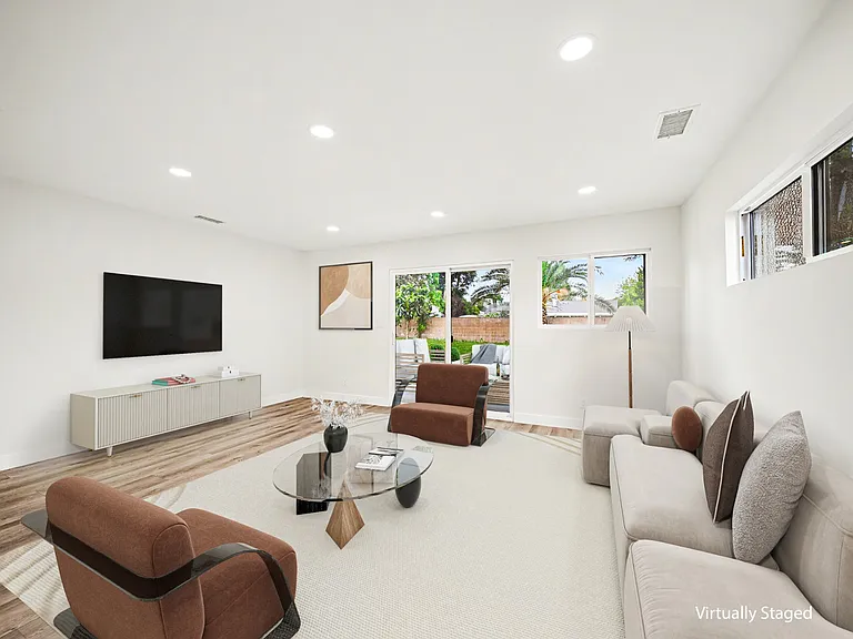 8738 Monogram Ave — Photo 19