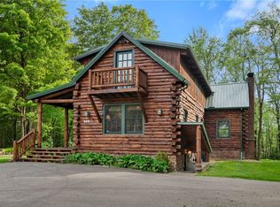 415 Gardner Rd, Hidden Valley, PA 15502