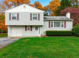 47 Helen Dr, Wappingers Falls, NY 12590