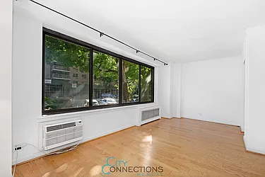 Rented by City Connections Realty