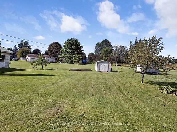 4th image of 4506 Airport Rd