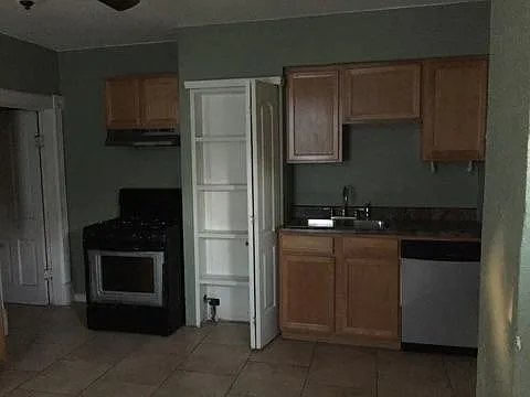 2 bed, 928 sqft, $1,195 — Photo 4